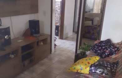 Imagem 4: Casa no Bairro de Piraja. Varanda, 80m² de Área, 2 Banheirose3 Dormitórios