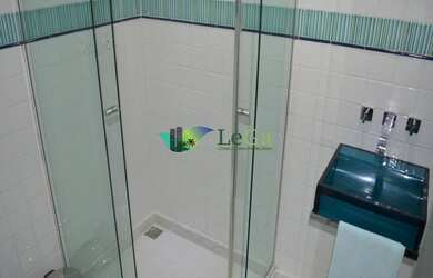 Imagem 8: Linda Casa Alto Penedo. 200m² de Área, 4 Vagas na garageme3 Dormitórios