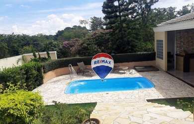 Imagem: A casa em condomínio possui 3 Dormitórios, 4 Banheiros, 5