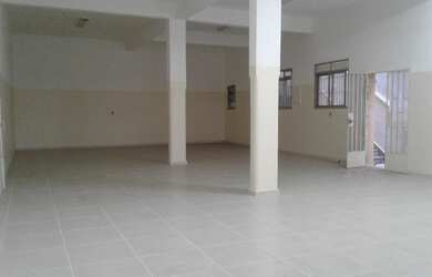 Imagem: O depósito possui 200m² de Área e está localizado em Vila