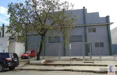 Imagem: O depósito possui 912m² de Área e está localizado em Cidade