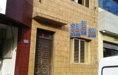 Imagem: A casa possui 2 Dormitórios, 2 Banheiros, 140m² de Área e