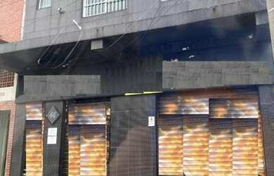 Imagem: O depósito possui 193m² de Área e está localizado em Boqueirão