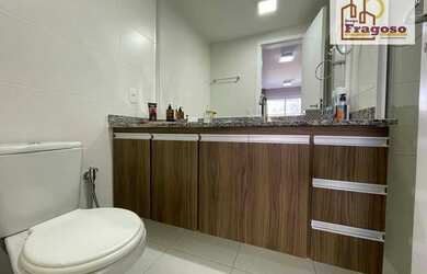 Imagem 16: Apartamento com 3 dormitórios à venda, 100 m² por R$ 990.000,00 - Praia...