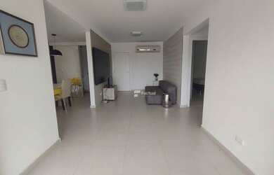 Imagem: O apartamento possui 2 Dormitórios, 2 Banheiros, 2 Vagas na