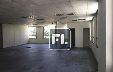 Imagem 11: Conjunto para alugar, 660 m² por R$ 30.000,01/mês - Alphaville - Barueri/SP