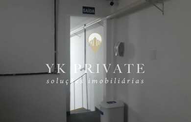 Imagem 16: Galpão de 250m² com 2 mezaninos, 5 banheiros, vestiário e copa