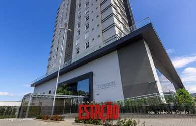 Imagem: O apartamento possui 3 Dormitórios, 3 Banheiros, 168m² de