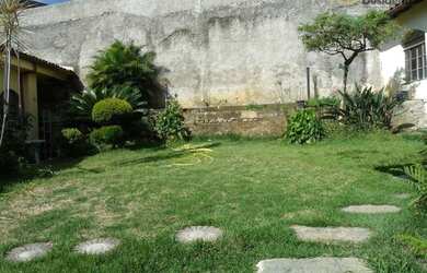 Imagem: A casa possui 3 Dormitórios, 4 Banheiros, 3 Vagas na garagem