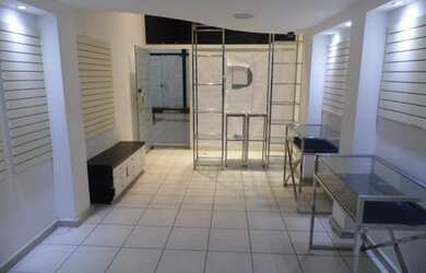 Imagem: O depósito possui 1 Vaga na garagem, 46m² de Área e está