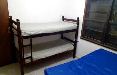 Imagem 7: Casa na Av Beira Mar. Churrasqueira, Varanda, 4 Vagas na garageme4 Dormitórios