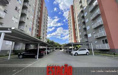 Imagem: O apartamento possui 2 Dormitórios, 1 Banheiro, 1 Vaga na garagem