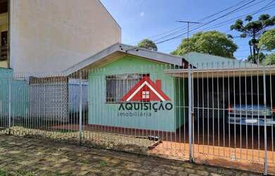 Imagem: A casa possui 4 Dormitórios, 3 Banheiros, 3 Vagas na garagem