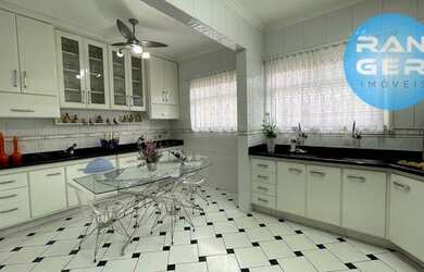 Imagem 7: Casa 10x50 maravilhosa. Piscina, Churrasqueira, Varandae250m² de Área