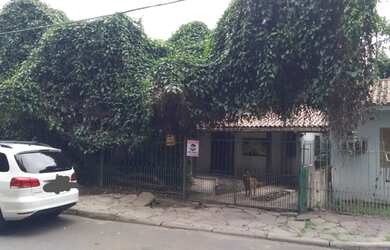 Imagem 1: Casa a venda na Ilha da Pintada na beira do Rio Jacuí