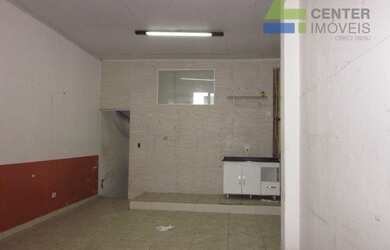 Imagem: O depósito possui 450m² de Área e está localizado em Ipiranga