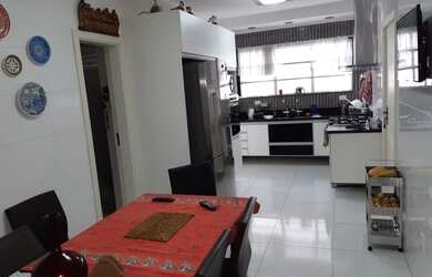 Imagem 3: Apartamento com 4 dormitórios à venda, 160 m² por R$ 800.000 - Gonzaga - Santos/SP