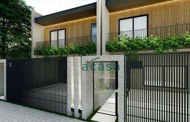 Imagem: A casa possui 3 Dormitórios, 4 Banheiros, 2 Vagas na garagem