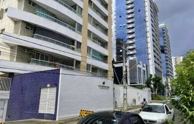 Imagem: O apartamento possui 2 Dormitórios, 2 Banheiros, 2 Vagas na