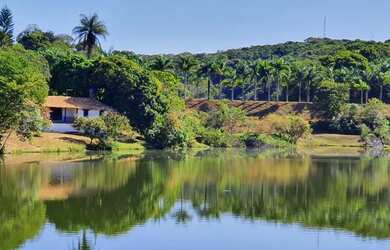Imagem: O terreno possui 1000m² de Área e está localizado em Jaboticatubas