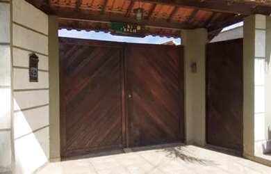 Imagem: A casa em condomínio possui 3 Dormitórios, 3 Banheiros, 3