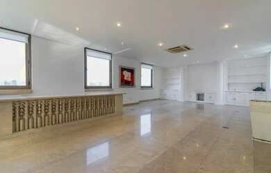 Imagem: O apartamento na cobertura possui 4 Dormitórios, 5 Banheiros