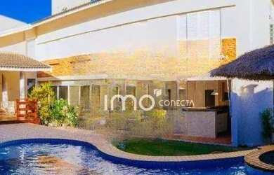 Imagem: A casa em condomínio possui 4 Dormitórios, 5 Banheiros, 5