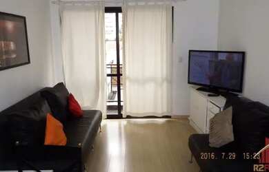 Imagem: O studio para alugar possui 1 Dormitório, 1 Banheiro, 1 Vaga