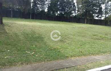 Imagem: O terreno à venda possui 1077m² de Área e está localizado