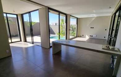 Imagem 10: Bela Vista. Piscina, Varanda, Área de serviçoe468m² de Área