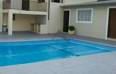 Imagem: A casa possui 4 Dormitórios, 5 Banheiros, 5 Vagas na garagem