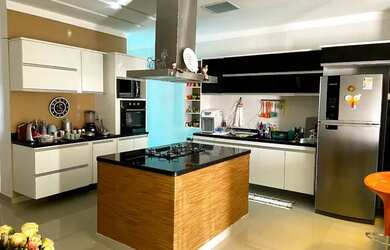 Imagem 2: EXCELENTE Casa de condomínio térrea para venda com 3 suítes - Forest...