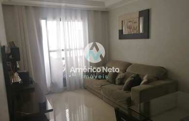 Imagem: O apartamento possui 2 Dormitórios, 1 Banheiro, 2 Vagas na