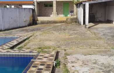 Imagem: O apartamento possui 2 Dormitórios, 2 Banheiros e 1 Vaga na