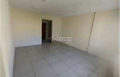 Imagem 16: Kitnet/Conjugado / Residencial / Centro