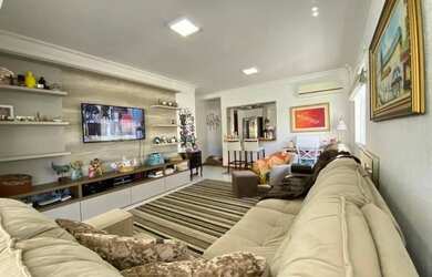 Imagem 3: Apto 03 quartos, suíte, +150m², mobiliado, leste/norte, box para carro. Sacada de frente.