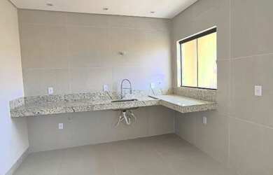 Imagem 4: Alugo aptos com 2 quartos e 01 vg p/carro na 1006 sul novo