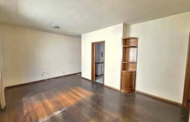 Imagem: O apartamento possui 3 Dormitórios, 3 Banheiros, 2 Vagas na