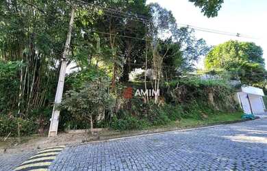 Imagem: O terreno possui 515m² de Área e está localizado em Badu