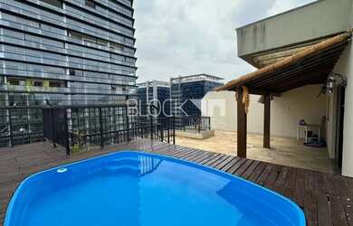 Imagem: O apartamento na cobertura possui 3 Dormitórios, 2 Banheiros