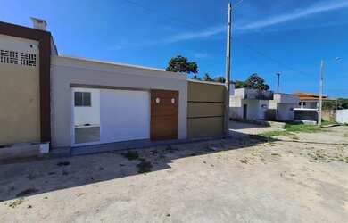 Imagem: A casa em condomínio possui 2 Dormitórios, 2 Banheiros, 2