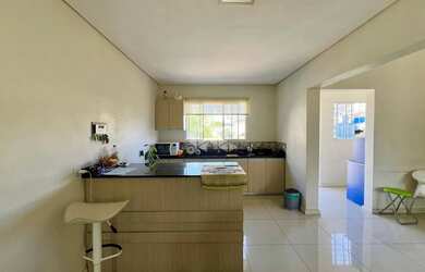 Imagem 7: Vende-se sobrado com 4 kit nets e 3 apartamentos próximo a unifra