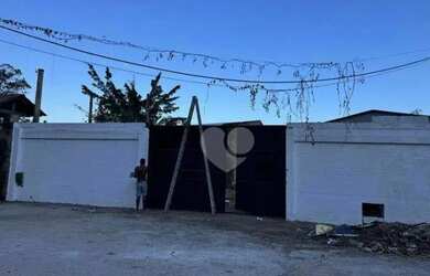 Imagem: O terreno possui 1600m² de Área e está localizado em Vargem