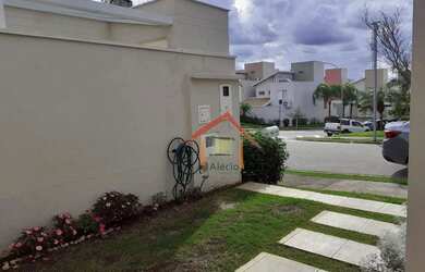 Imagem: A casa em condomínio possui 3 Dormitórios, 4 Banheiros, 2