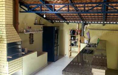 Imagem 2: Casa a venda. 182m² de Área, 2 Vagas na garageme2 Dormitórios