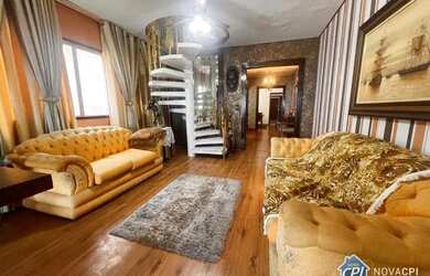 Imagem: O apartamento possui 4 Dormitórios, 4 Banheiros, 2 Vagas na