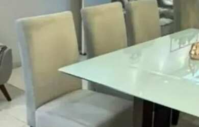 Imagem: O apartamento possui 3 Dormitórios, 1 Banheiro, 1 Vaga na garagem