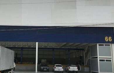 Imagem: O depósito possui 5 Vagas na garagem e 1439m² de Área e está