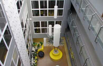 Imagem: O depósito possui 1 Vaga na garagem, 34m² de Área e está