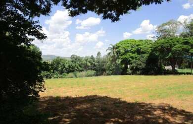 Imagem: A chácara possui 90m² de Área e está localizado em Pinheirinho